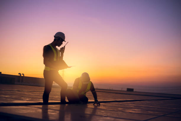 Best Storm Damage Roof Repair  in Harrisburg, IL
